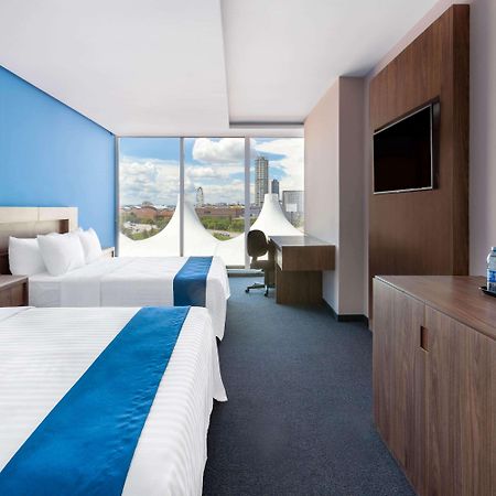 Hotel Wyndham Puebla Angelopolis Esterno foto