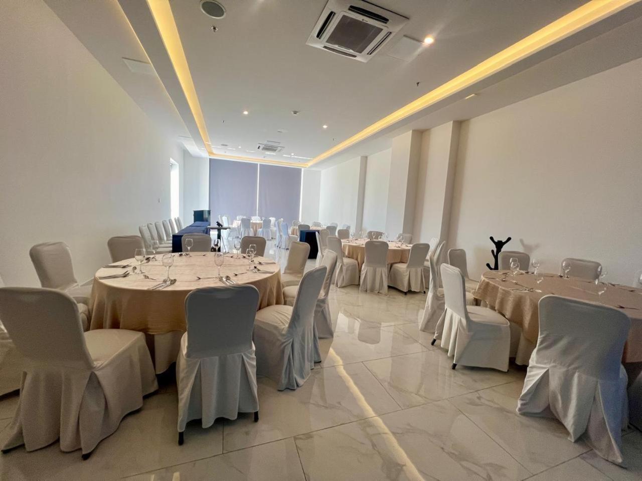 Hotel Wyndham Puebla Angelopolis Esterno foto